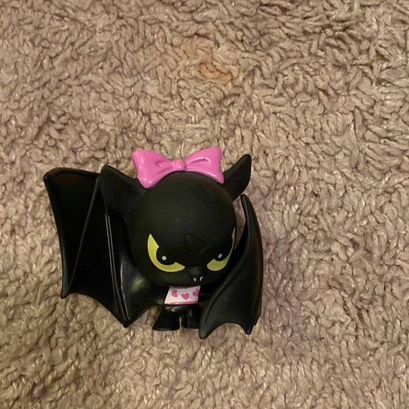 Monster High Vinyl Dolls - 10 - Picture 11 of 11
